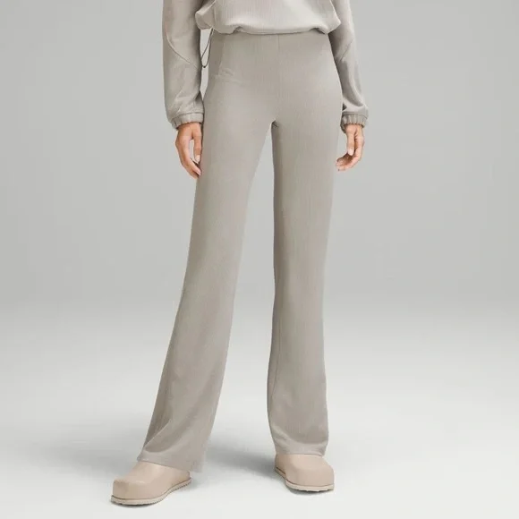 Lululemon | Softstreme Ribbed Pant | US W 4 | Riverstone - Picture 1 of 10